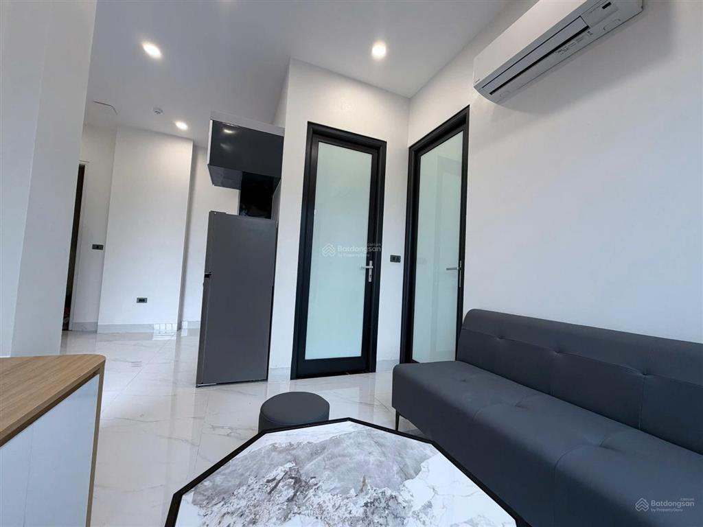 Cho thuê chmn sát hồ tây 191 trích sài  ngõ ô tô  căn 1  2pn + khách  đủ đồ  giá 8.6 triệu/th