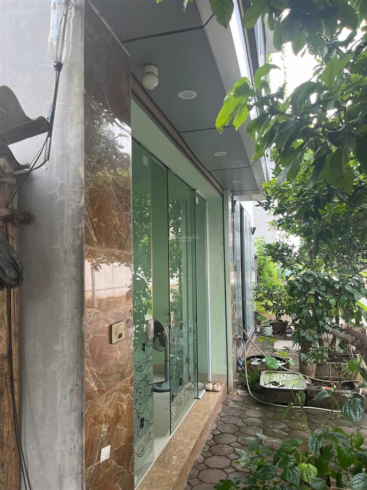 Cho thuê nhà tại khu tái định cư phường việt hưng, hà nội