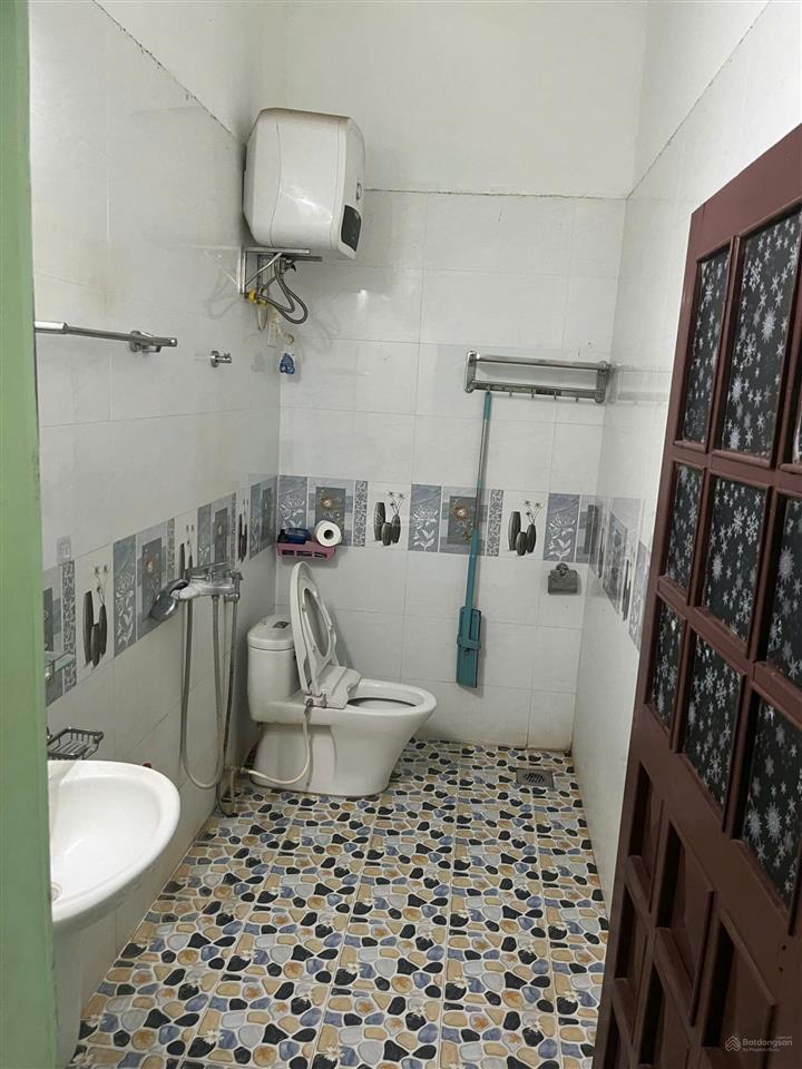 Cho thuê nhà tại khu tái định cư phường việt hưng, hà nội