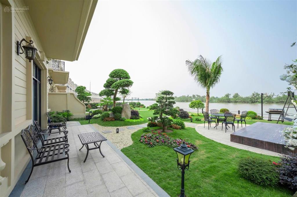 Cực sốc. chỉ 8,86 tỷ mua đứt căn 135m2 sân vườn ở vin vũ yên