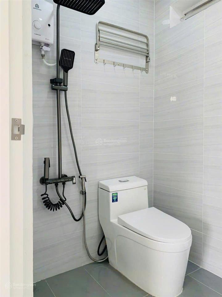 Bán chung cư 155 nguyễn chí thanh q5