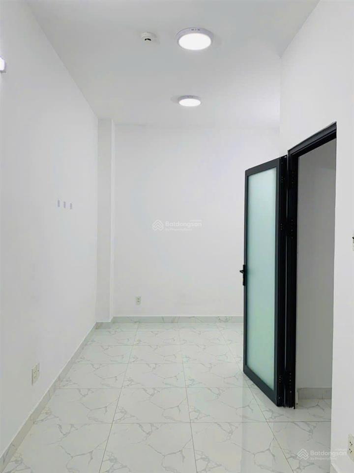 Bán căn hộ chung cư ngô gia tự, 7.24 lô b.