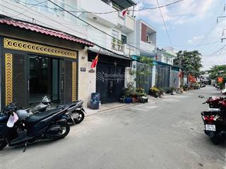 Nhà mới cứng  chiến lược  bình tân  đường xe hơi  4x18  chỉ hơn 6 tỷ xíu