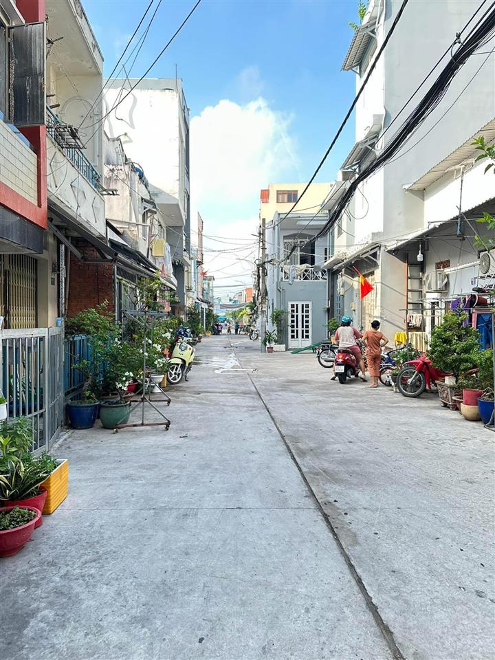 Nhà bán hương lộ 2  đường 6m  bình tân 4 x 22  giá chỉ 6 tỷ