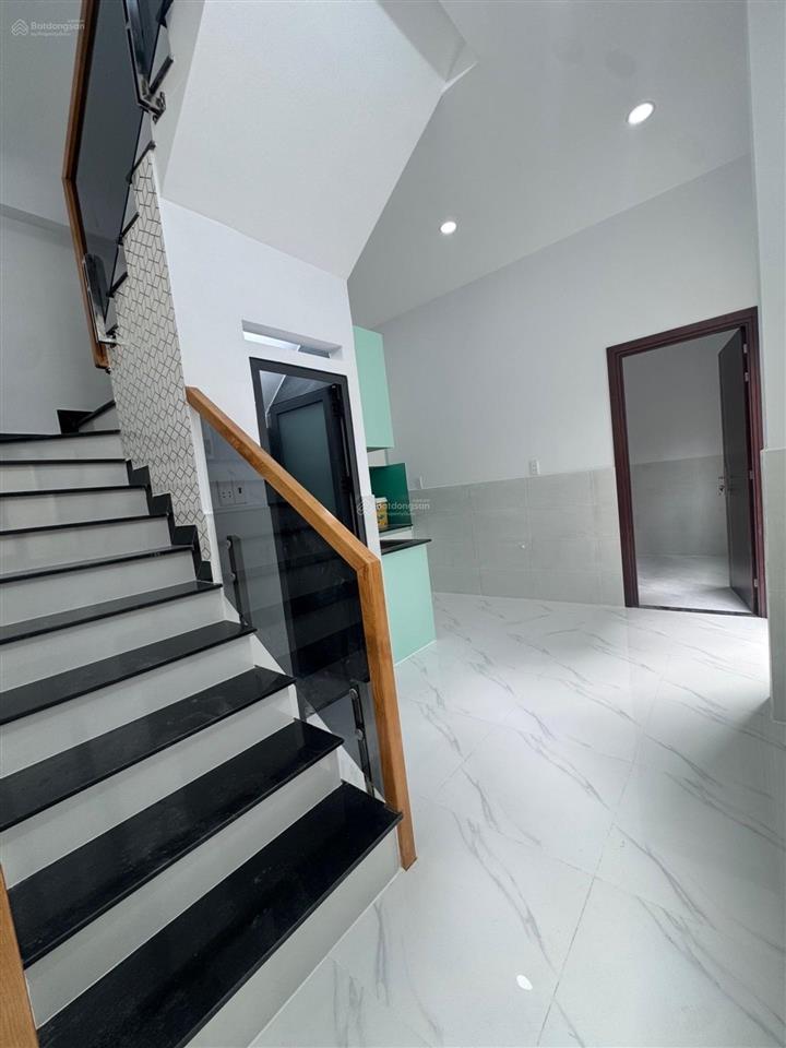 Nhà mới toanh  trương phước phan  bình tân  đường xe hơi  4x15  nhỉnh 5 tỷ