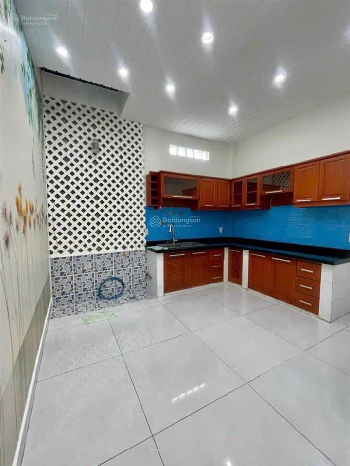Nhà mới keng  mặt tiền đường nội bộ  nguyễn kiệm  gò vấp  4x16  3 tầng  chỉ 8,x tỷ