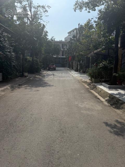 Bán nhà 3 tầng rất mới, gần quảng trường, summer vinh