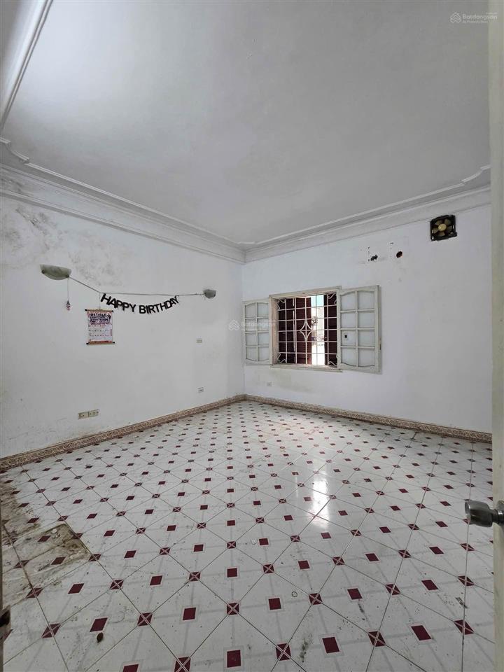 Tt hai bà trưng 65m, 4 tầng kcbt, phân lô , vỉa hè, kinh doanh, 3 ô tô tránh