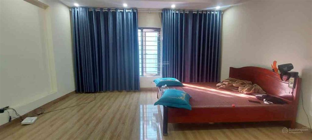 Bán nhà 35m, 6 tầng, ngõ thông, kinh doanh, ô tô qua nhà chỉ 6 tỷ