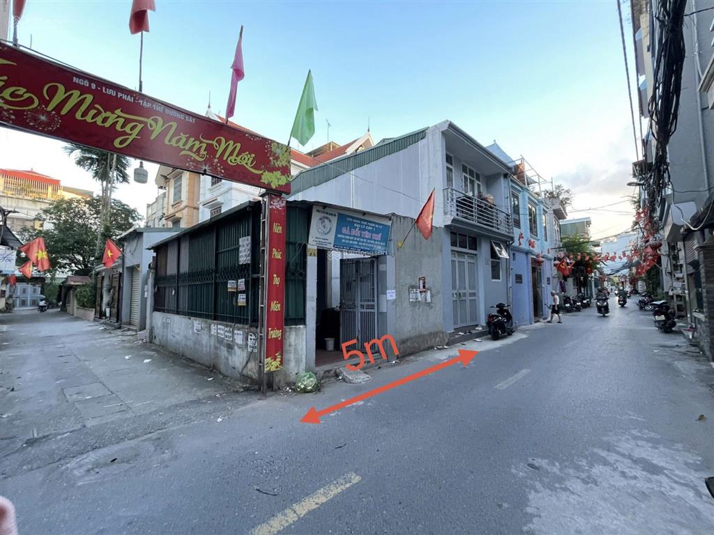 Chính chủ cần bán nhà cấp 4, 55m2 lô góc 2 mặt đường ô tô nhỉnh 10 tỷ