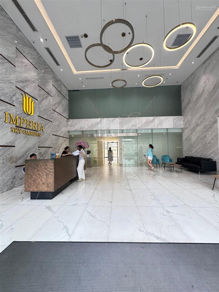 Imperia sky garden căn hộ 100m, 3 ngủ, 2 vệ sinh, lô góc 3 mặt thoáng, full nội thất giá 10 tỷ