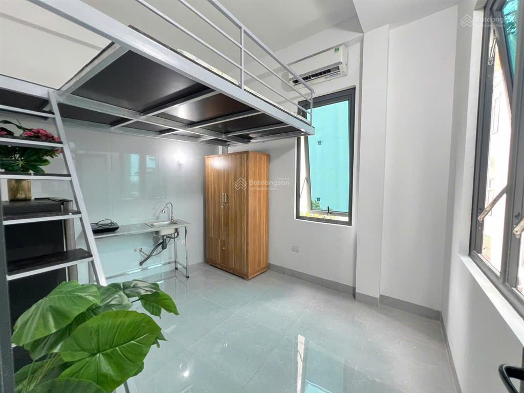 Cho thuê phòng trọ giá rẻ, khép kín thang máy giá 2,9 triệu gần đại học công nghiệp