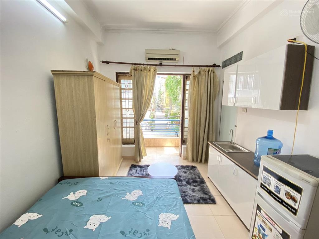 Cho thuê nhà trọ/phòng trọ 28m2 giá 4.2 triệu tại  chọn  phường dịch vọng quận cầu giấy hà nội