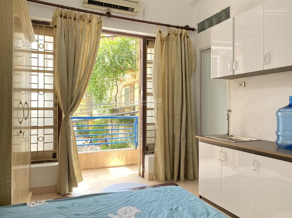 Cho thuê nhà trọ/phòng trọ 28m2 giá 4.2 triệu tại  chọn  phường dịch vọng quận cầu giấy hà nội