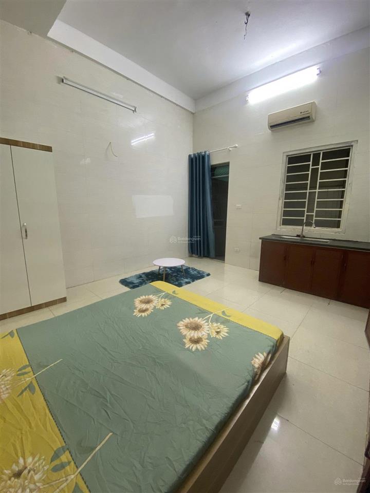Cho thuê phòng trọ khép kín hồ tùng mậu phú diễn bắc từ liêm, dt 28m2 giá 3,5 triệu