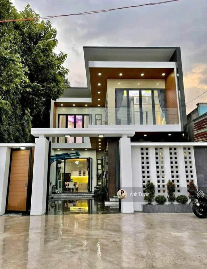 Bán gấp nhà 1 trệt, 1 lầu chợ bình chánh 7x17m, 126m2 giá 680 triệu sổ hồng riêng