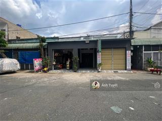 Bán dãy trọ 25 phòng 300m2 ngay chợ phú lạc giá 900 triệu