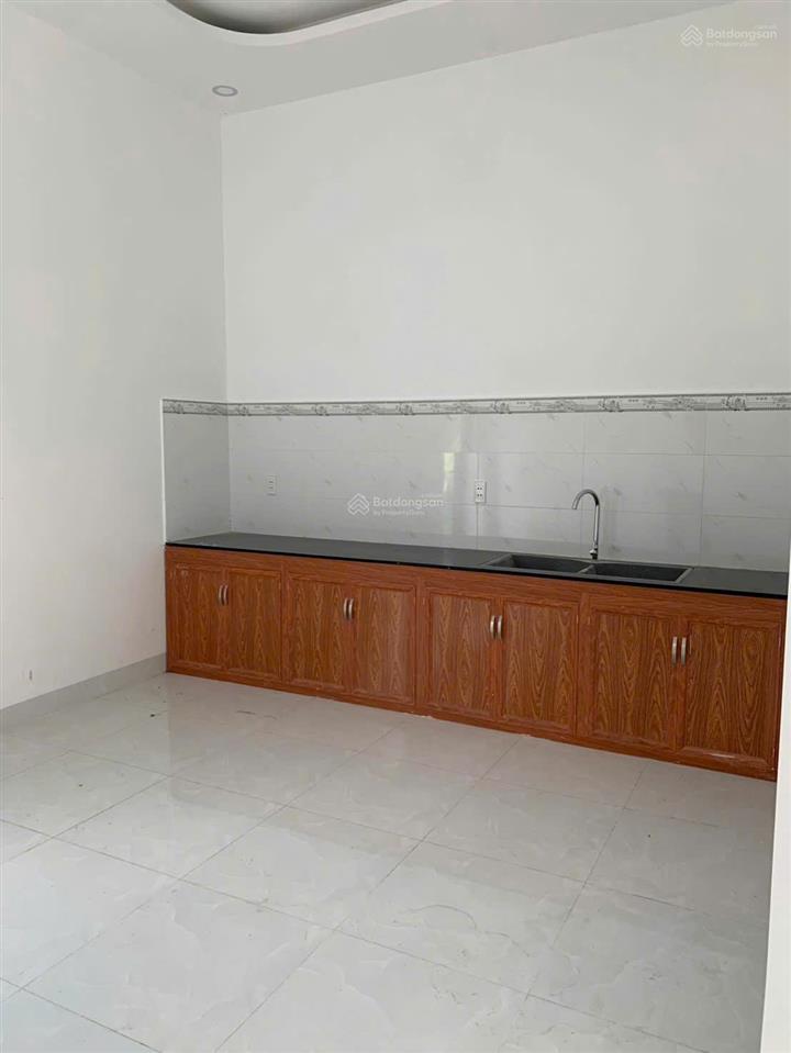 Bán nhà tại nhà ở xã hội kcn cầu tràm, 1,7 tỷ, 100m2, đẹp, nhiều tiện ích