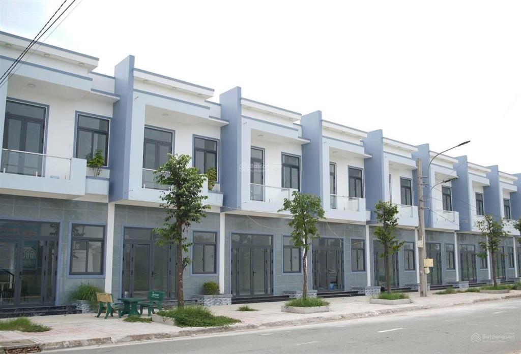 Bán nhà tại nhà ở xã hội kcn cầu tràm, 1,7 tỷ, 100m2, đẹp, nhiều tiện ích