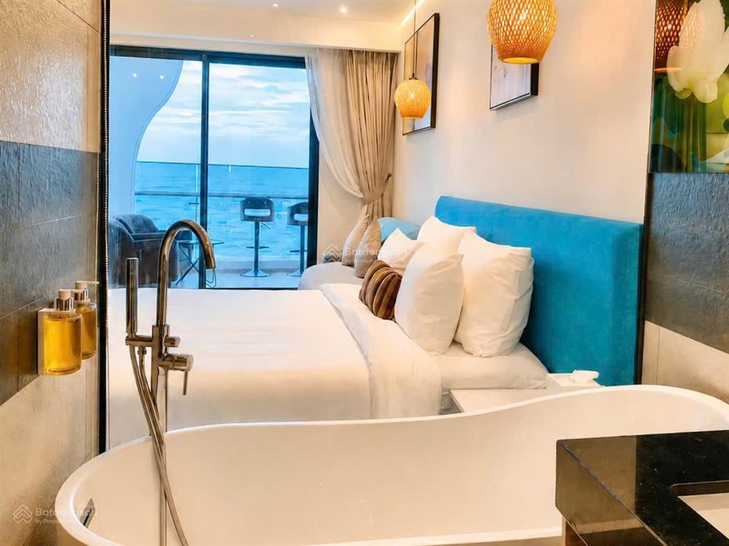 Bán căn hộ view biển tầng cao tòa b citadines đã có sổ lâu dài.
