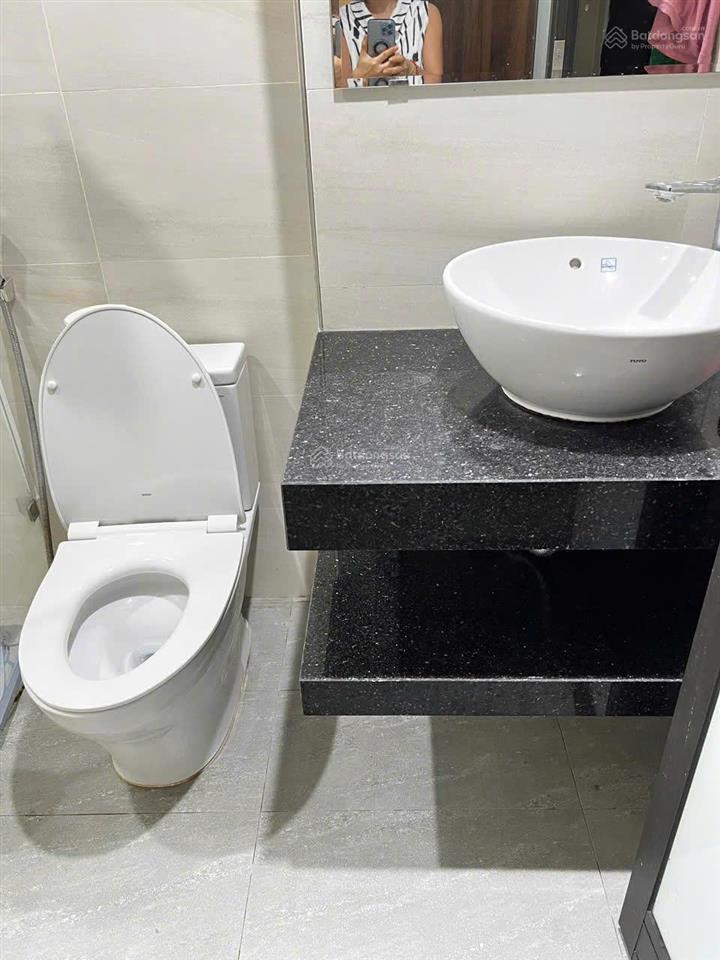 Chính chủ cho thuê căn hộ mini mới  full nội thất tây hồ  thang máy  cách ô tô 10m