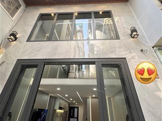 Nhà mới 3 tầng lý thái tổ, quận 10 đối diện bv nhi đồng 1  5.6 tỷ