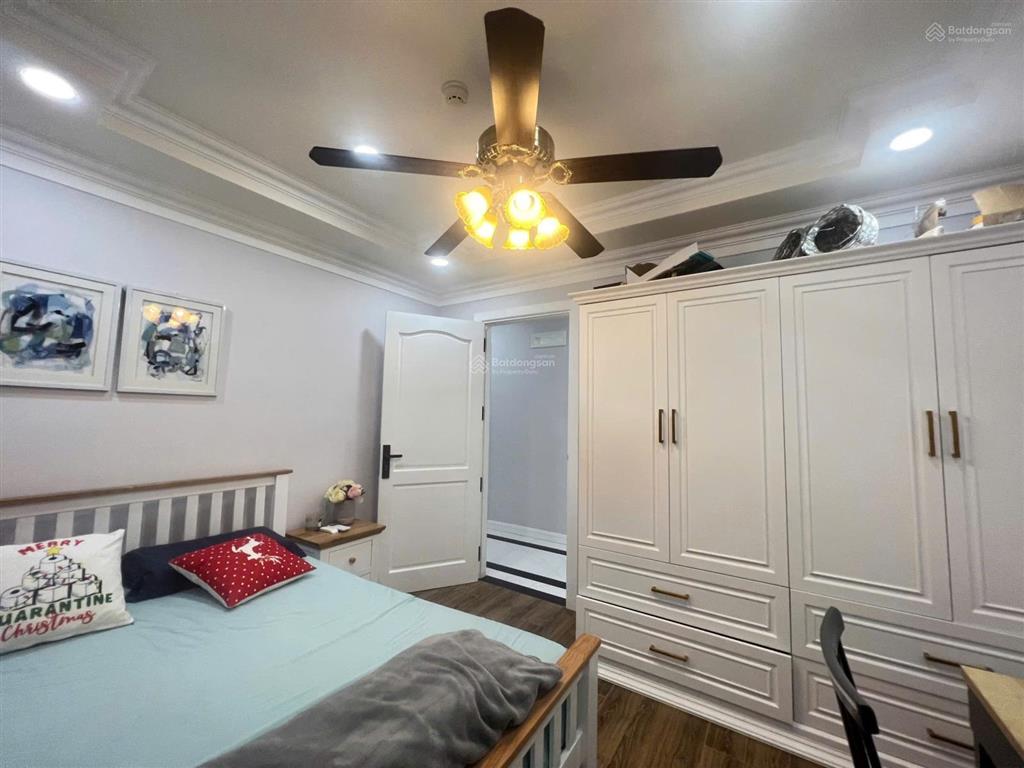 "dinh thự trên không" 136m2 đập thông độc bản  04 trần phú  full nội thất cao cấp