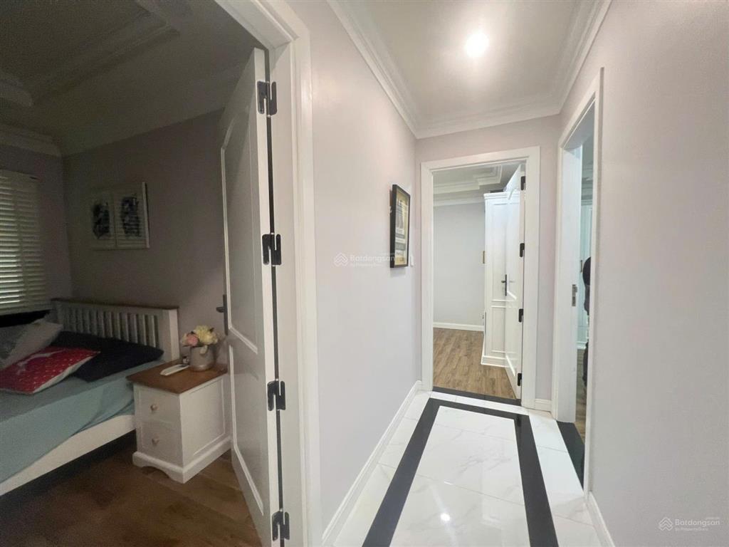 "dinh thự trên không" 136m2 đập thông độc bản  04 trần phú  full nội thất cao cấp