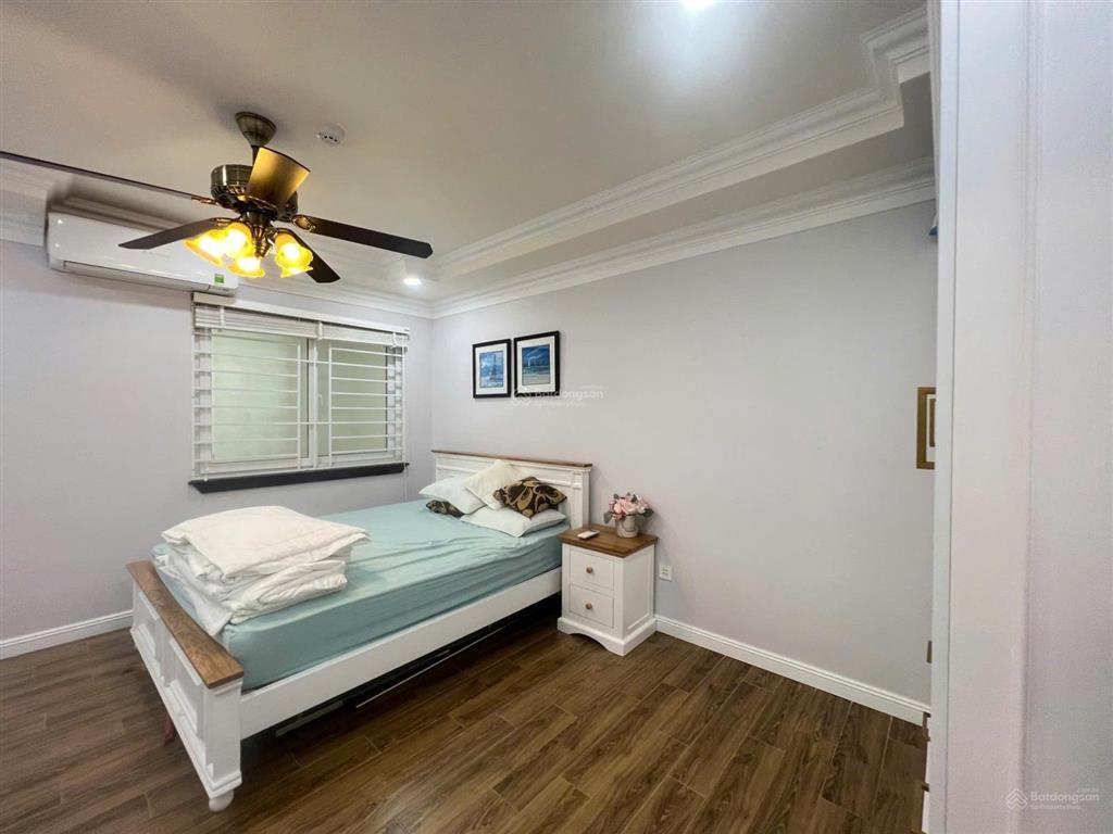 "dinh thự trên không" 136m2 đập thông độc bản  04 trần phú  full nội thất cao cấp