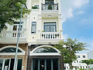 Cho thuê nhà 1 trệt 2 lầu gần chợ . visip 1 , trường học quốc tế hoa sen cấp 1 , 2,,3