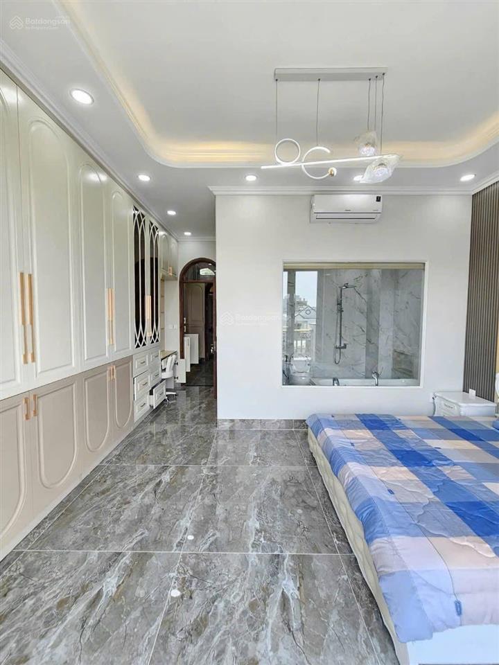 Cho thuê nhà mặt tiền hai bà trưng nối dài gần big c / go dĩ an giá thuê 25 triệu/tháng