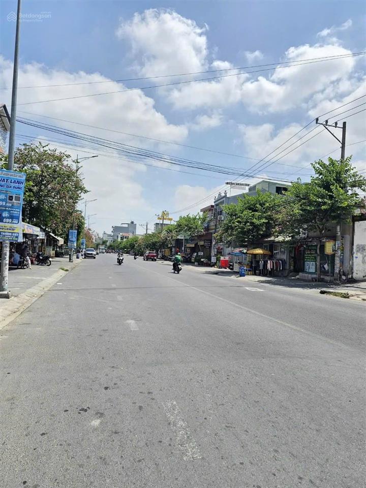 Cho thuê nhà mặt tiền hai bà trưng nối dài gần big c / go dĩ an giá thuê 25 triệu/tháng