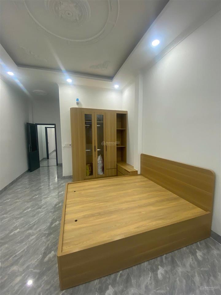 Cho thuê nhà trong khu dân trí cao có bảo vệ 24/24