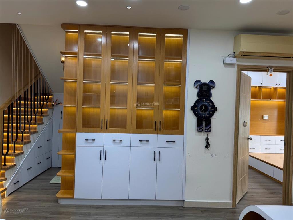 Bán duplex thiết kế cao cấp 4pn, 4wc, có sân thượng riêng dọn vào ở ngay