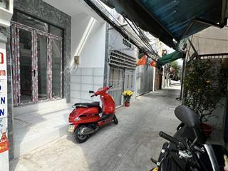 Nhà bán 1 đời chủ phú định quận 836m2,3 tầng,3pnchỉ vài bước chân ra mt,shrhcđ giá 4,1tỷ còn tl