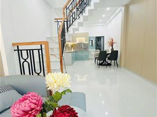 Nhà đẹp hưng phú quận 8 40m2 vào ở ngay, hẻm 4m 2 tầng 2pn, pháp lý sạch, công nhận đủ.nhỉnh 4 tỷ