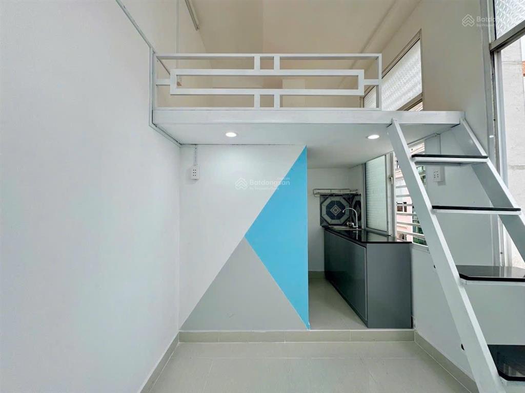 Cho thuê phòng mới  gác cao  cửa sổ siêu thoáng mát nằm ngay trung tâm quận bình thạnh
