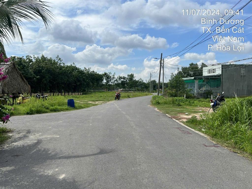 Dt lớn 1846,4 m2 = 3 tỷ 379 phường hòa lợi, bến cát bình dương