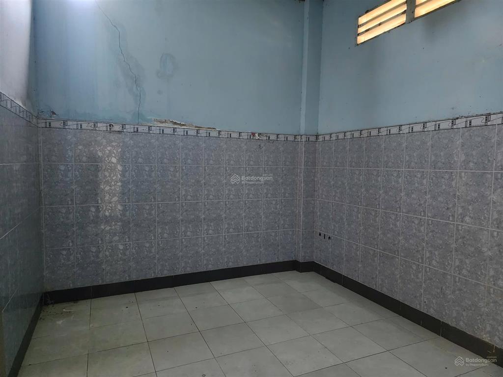 Bán nhà riêng tại đường 33, tân thông hội, huyện củ chi, 2,82 tỷ, 136,7 m2 giá siêu hời