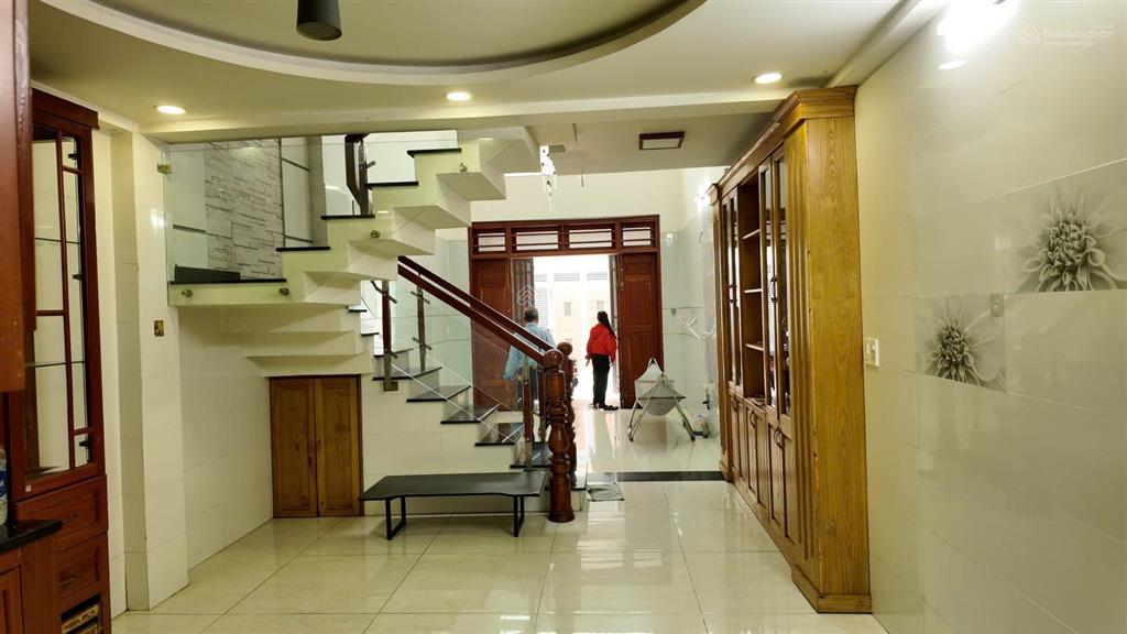 114,684 triệu/m2 nhà đẹp khu đồng bộ 497 phạm văn chiêu gò vấp