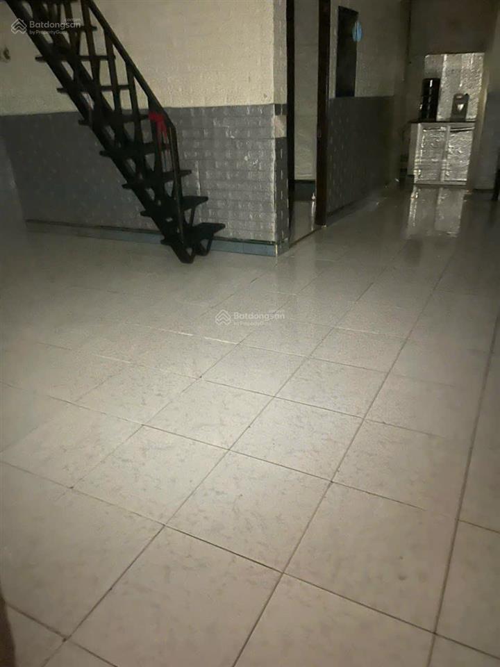 111,8m2 nhà mặt tiền nở hậu khu đường lý thường kiệt, dĩ an, bình dương