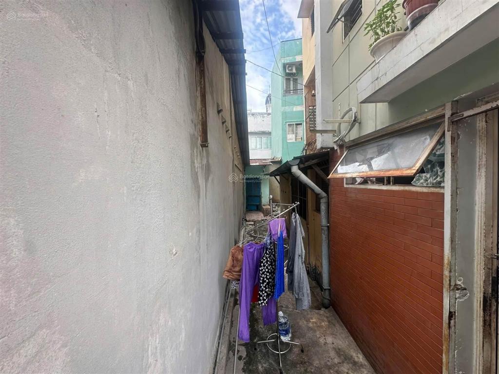60,9m2 = 6 tỷ 092 đường hẻm cmt8, p. nhiêu lộc, tphcm