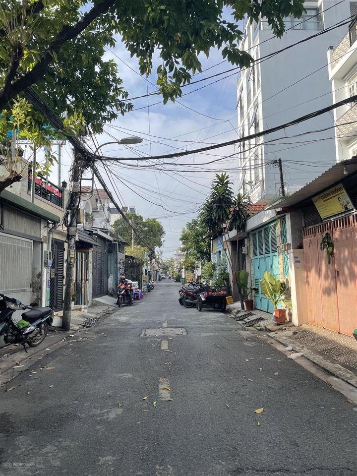 Biệt thự mt ngang 10m trung mỹ tây . 10*25 1trệt3lầu mt nhựa 8m thông . giá 16tỷ tl