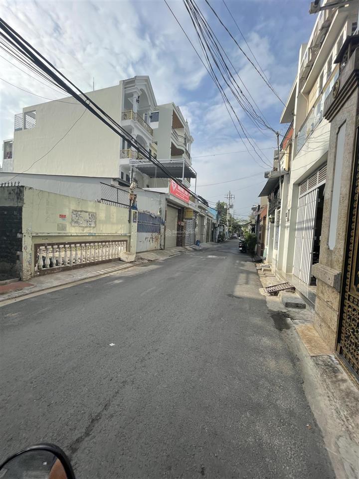 Biệt thự mt ngang 10m trung mỹ tây . 10*25 1trệt3lầu mt nhựa 8m thông . giá 16tỷ tl