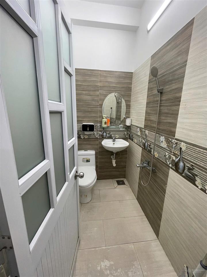 Hạ giá bán nhanh tl chủ. mt tmt ngang 6m . shr cn 146m2 2lầu. thu nhập 20tr/tháng