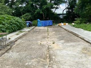 Lô đất trường chinh vào 200m. ngay ngã tư an sương. 4,9*20 shr cn 86,2m2 thổ cư. hxh 5m . 4,799tỷ