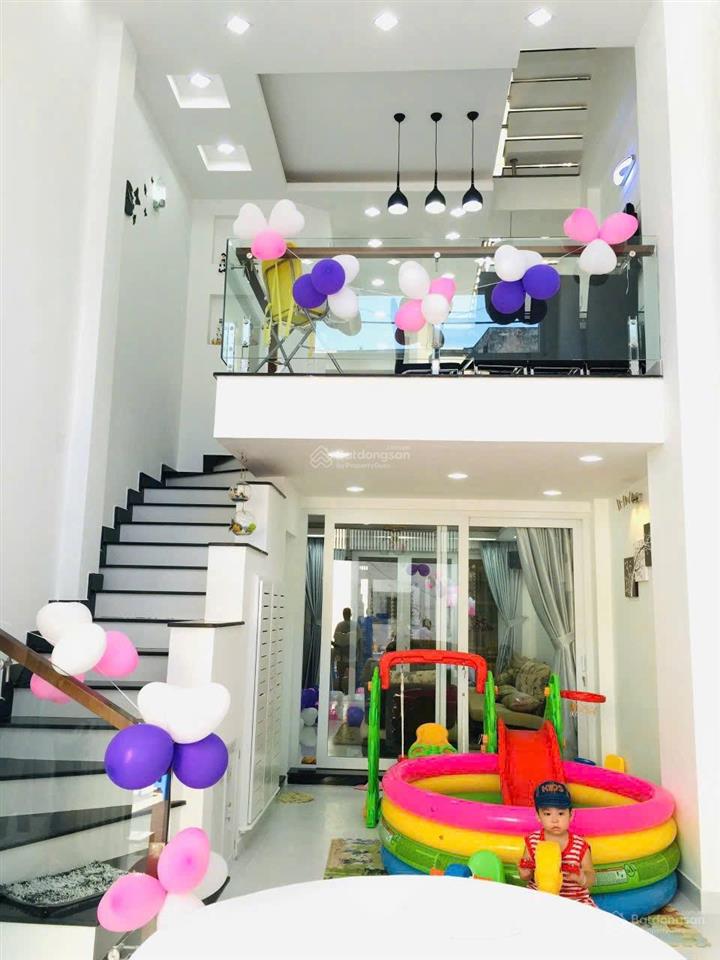 Bán căn nhà 4lầu 1/ ngắn huỳnh đình hai, trung tâm bình thạnh. 4*12 shr cn 52m2. giá 11,99tỷ