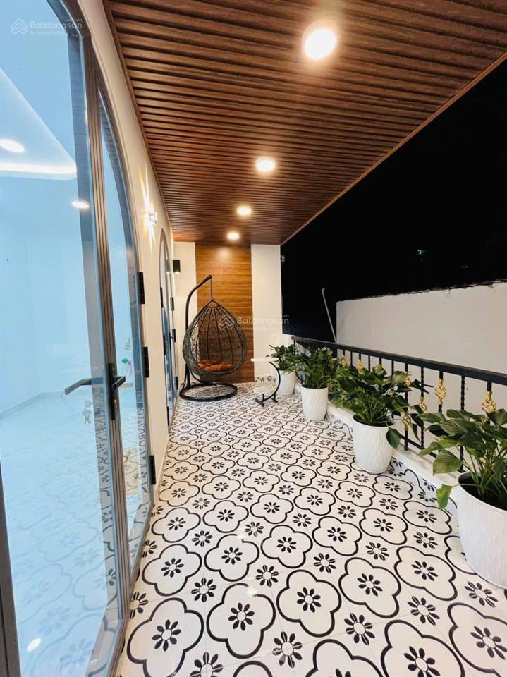 Nhà đẹp shr p6, ngay chợ an nhơn gò vấp, dt 5,4*13 shr cn 50m2. sân vườn + nội thất đẹp, 5,75tỷ