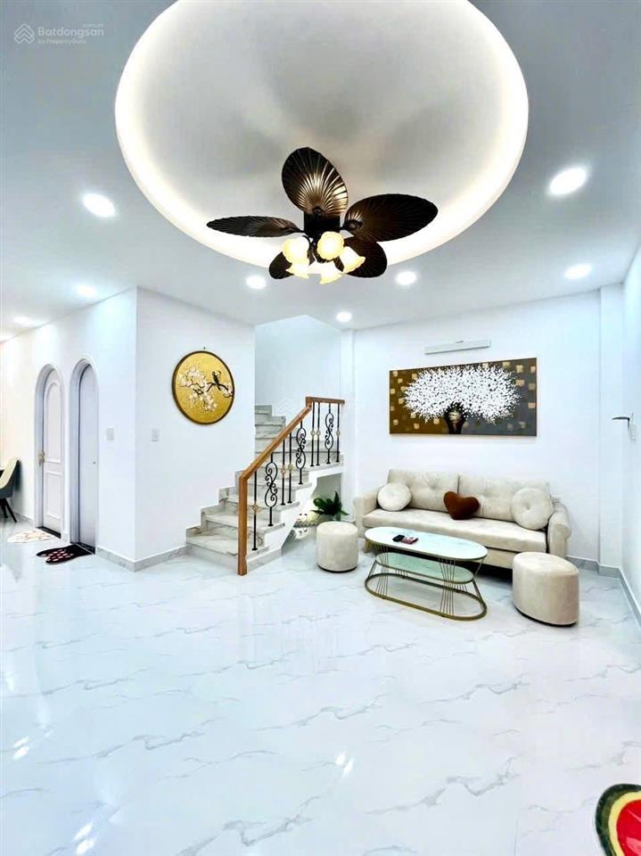 Nhà đẹp shr p6, ngay chợ an nhơn gò vấp, dt 5,4*13 shr cn 50m2. sân vườn + nội thất đẹp, 5,75tỷ