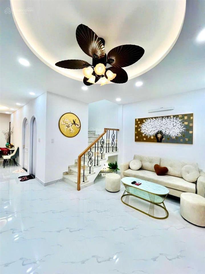 Nhà đẹp shr p6, ngay chợ an nhơn gò vấp, dt 5,4*13 shr cn 50m2. sân vườn + nội thất đẹp, 5,75tỷ